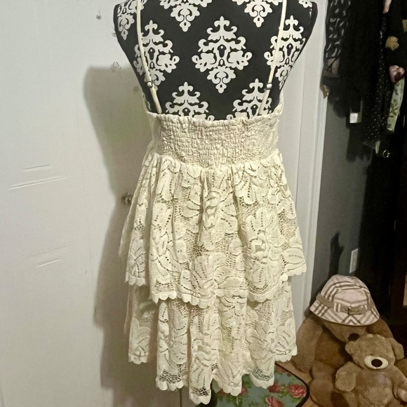 Maeve ~ Strapless Ivory Lace Mini DRESS sz L - Picture 7 of 8